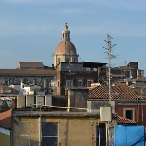 https://chez-amelie-jean-louis.taorminaitalyhotels.com