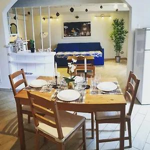 cassatella-house.taorminaitalyhotels.com/